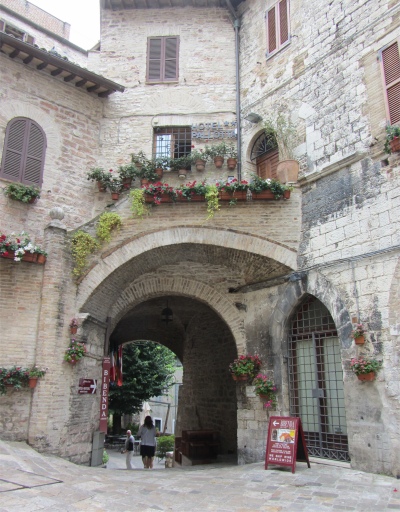 assisi_arch