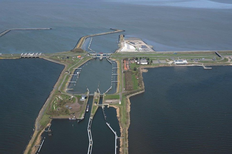 kornwerderzand_sluis
