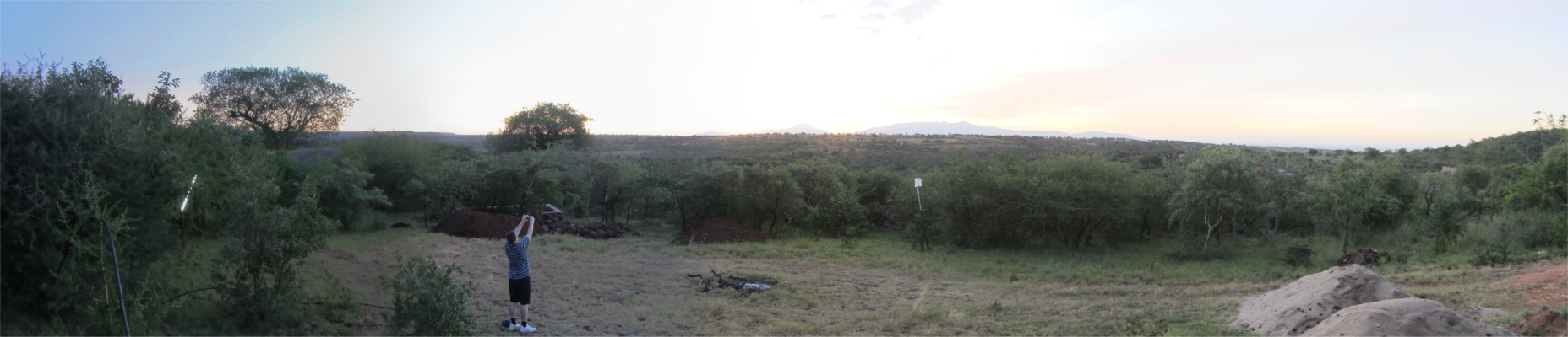 dawn_view_from_havennature_safari_camp